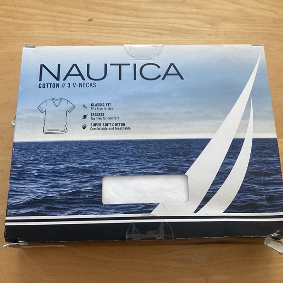 NWT Nautica V-Neck T Shirts . 3 pack - Picture 2 of 4